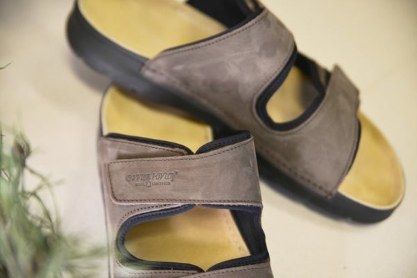 Madise Sandals - Brown – Image 4